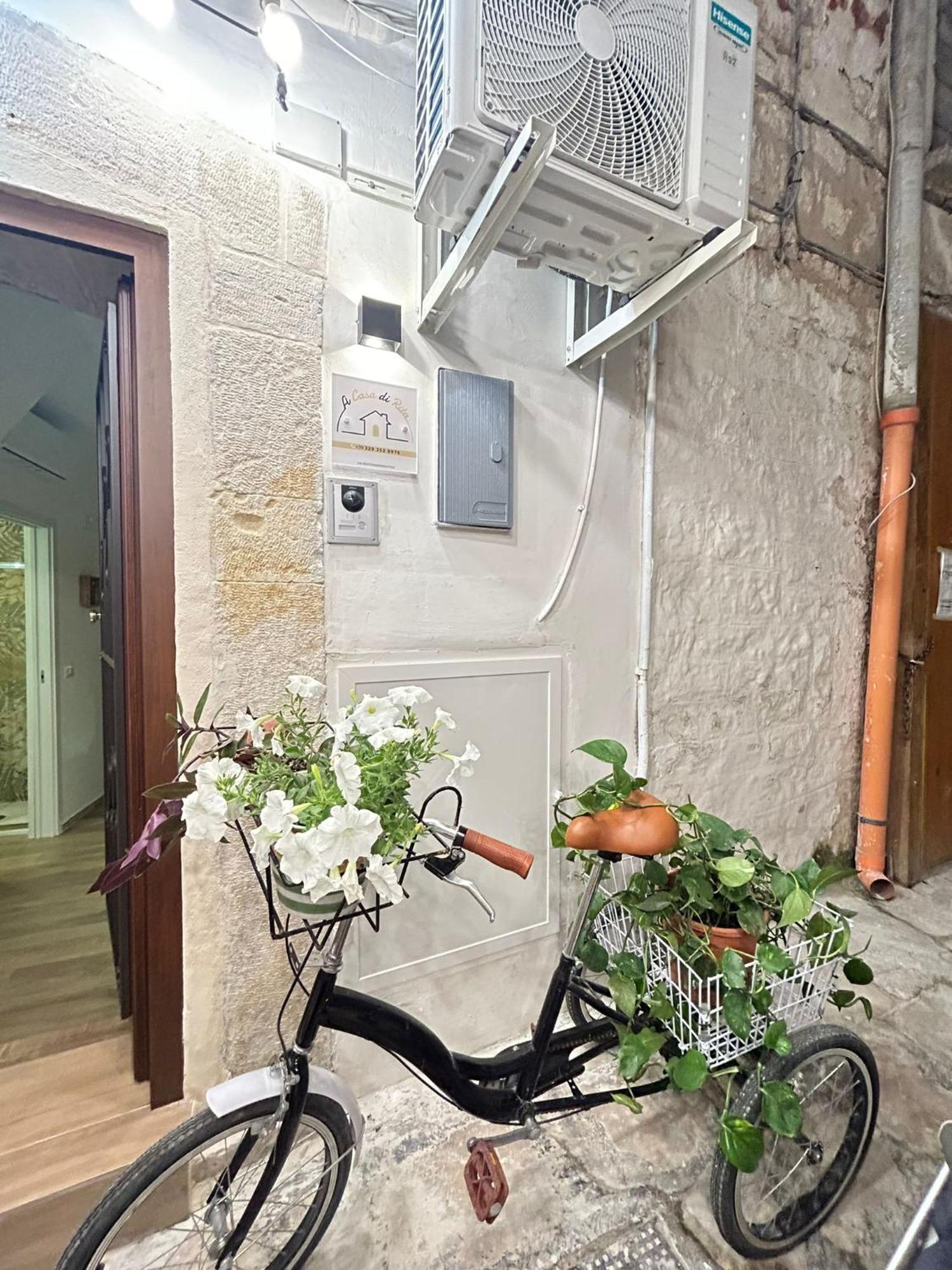 A Casa Di Rita Apartment Bari Ngoại thất bức ảnh
